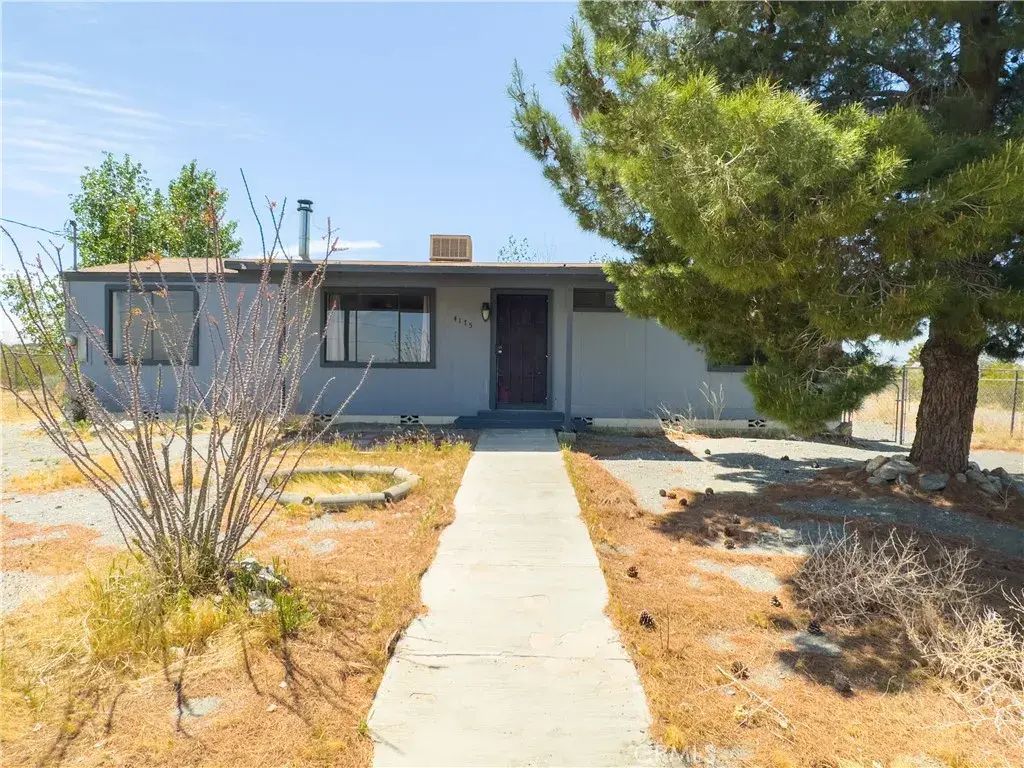 4175 Nyack Road, Phelan