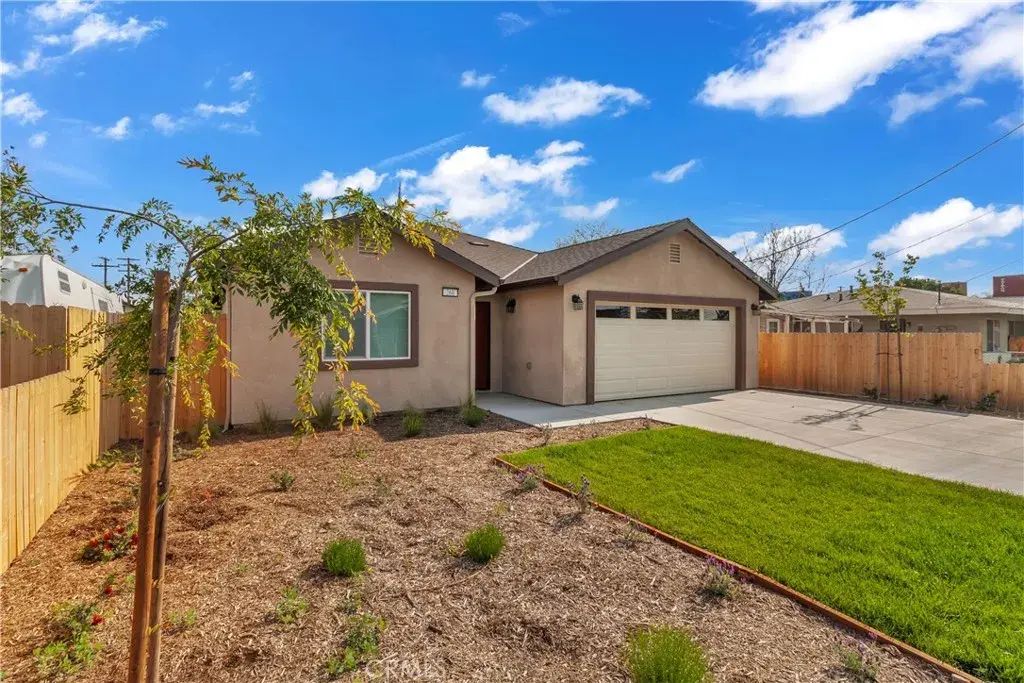 260 W Stephen Street, Colton