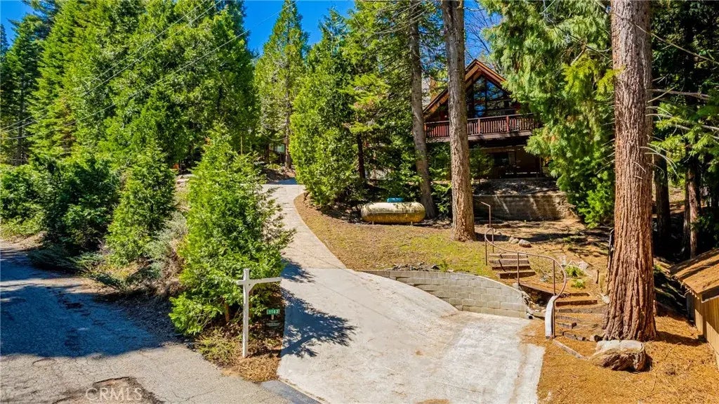 1163 Silvertip Lane, Fish Camp