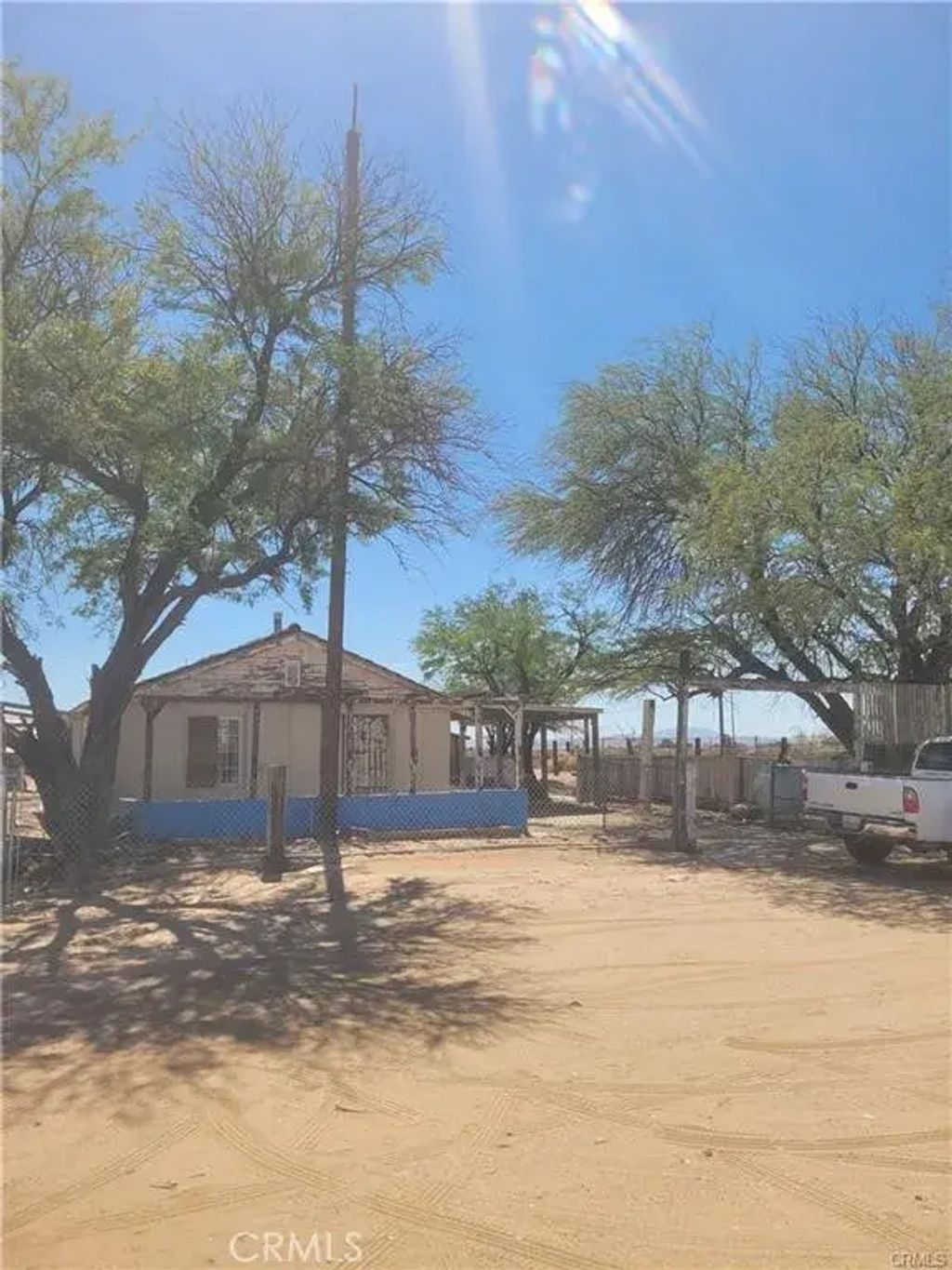 21284 Santa Fe Avenue, Hinkley