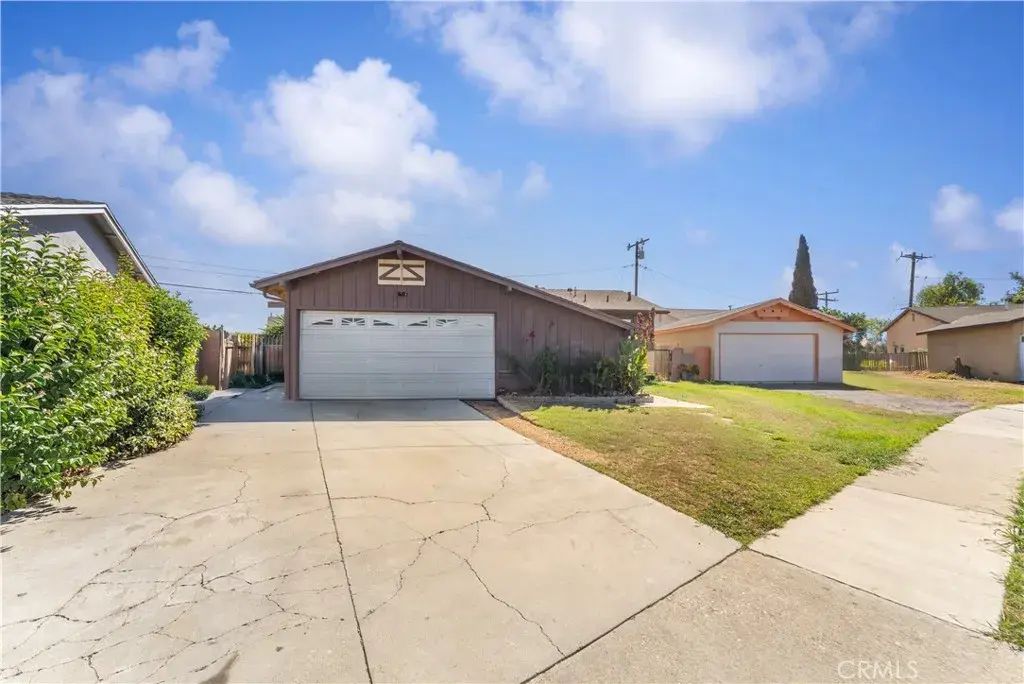 14606 S Caswell Avenue, Compton
