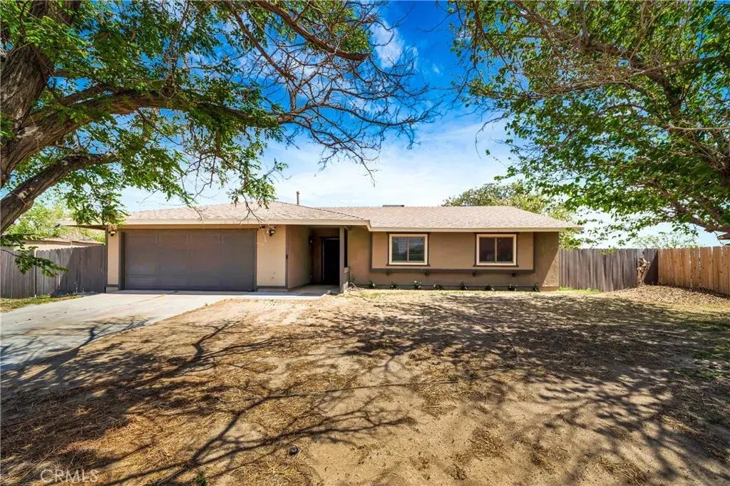 41728 159th Street East, Lancaster