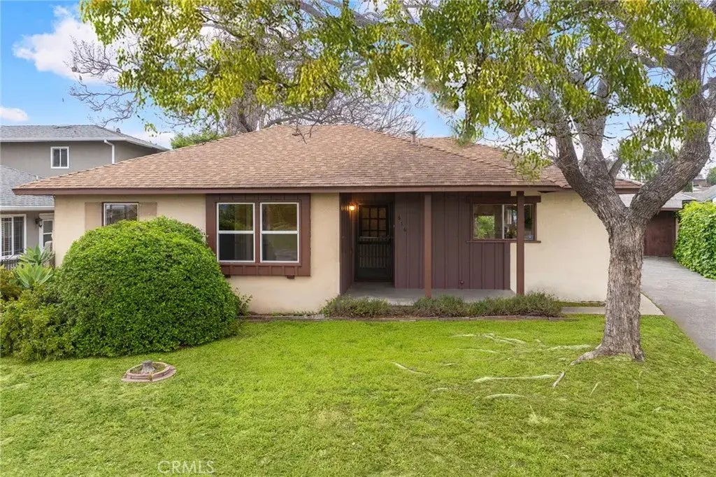 616 S Lincoln Avenue, Monterey Park