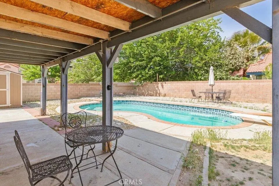 44601 17th Street East, Lancaster