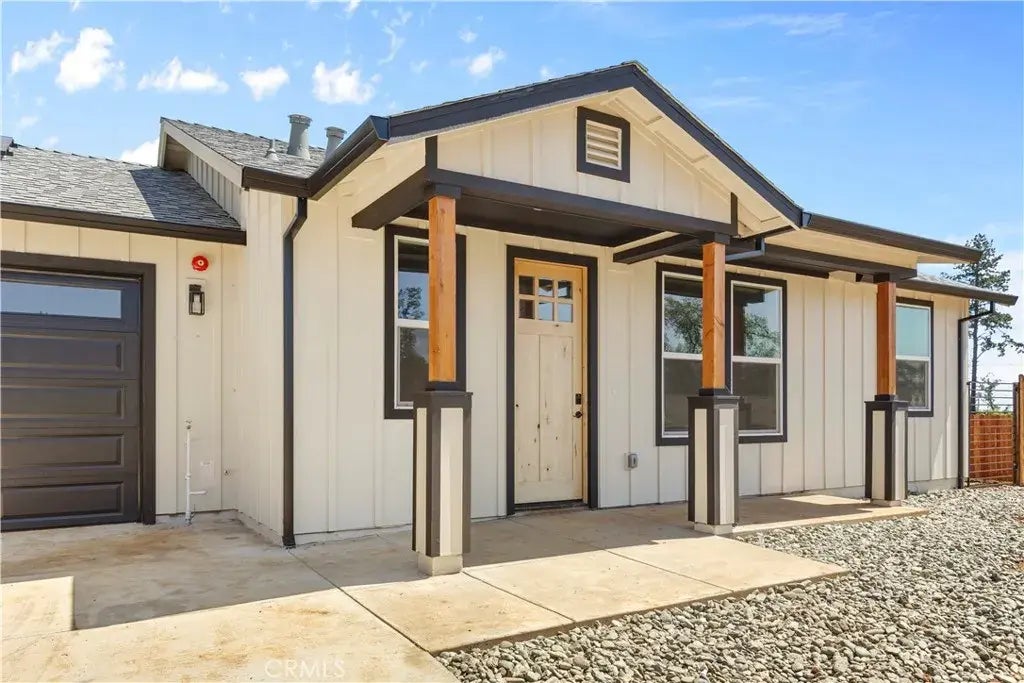 5226 W Squire Lane, Paradise