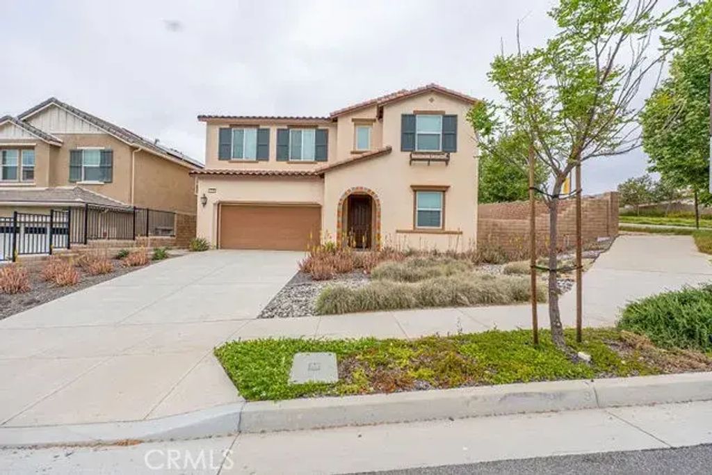 24283 Dawn Road, Corona