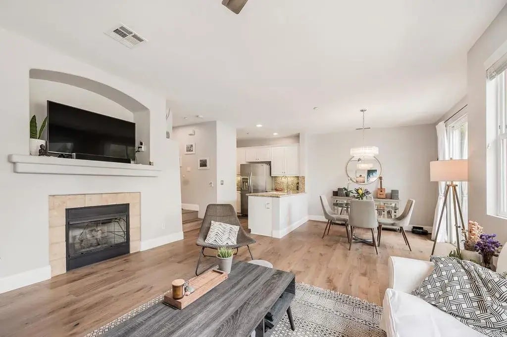 4066 Karst Rd, Carlsbad