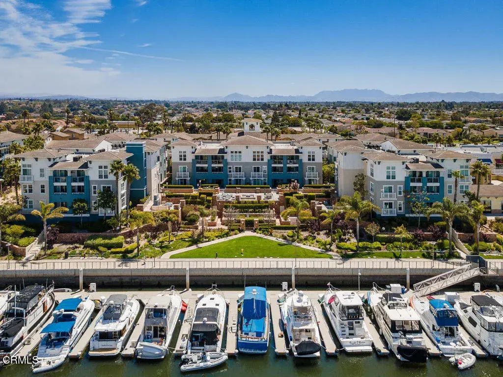 1523 Windshore Way, Oxnard