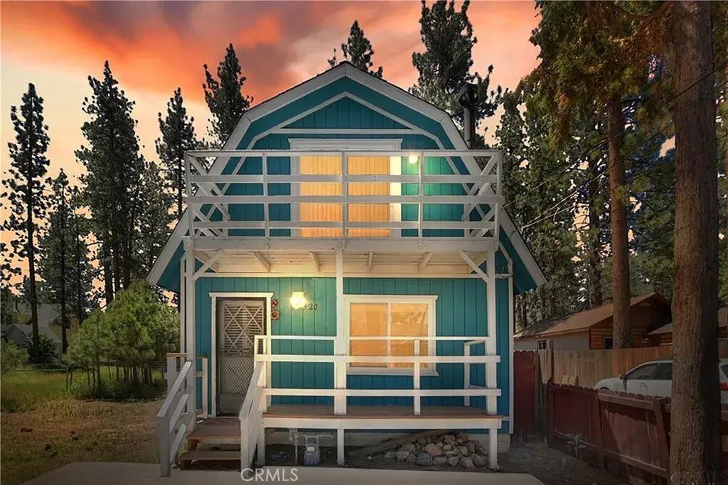 320 W Fairway Boulevard, Big Bear City