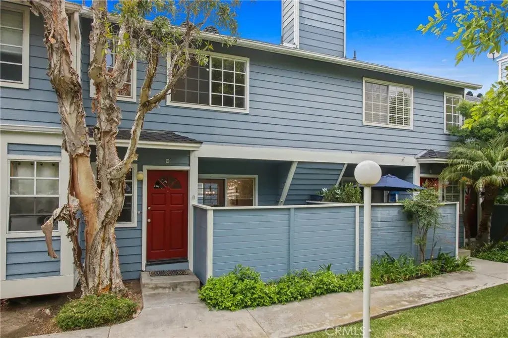 26145 Frampton Avenue E, Harbor City