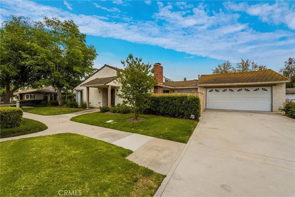 13 Camphor South, Irvine