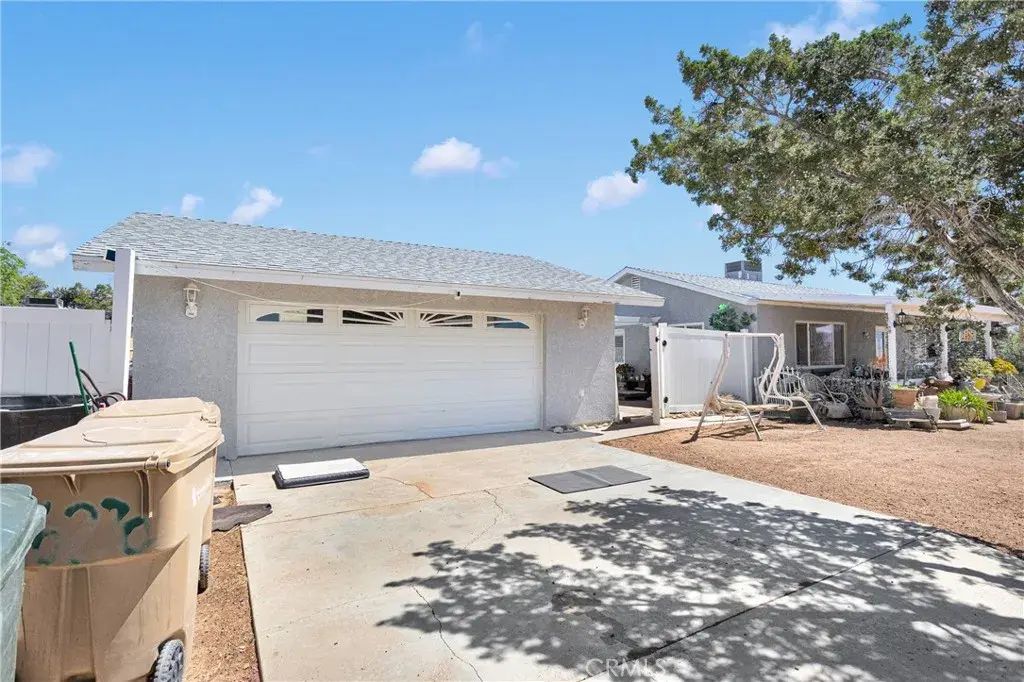 15558 Greenwood St, Hesperia