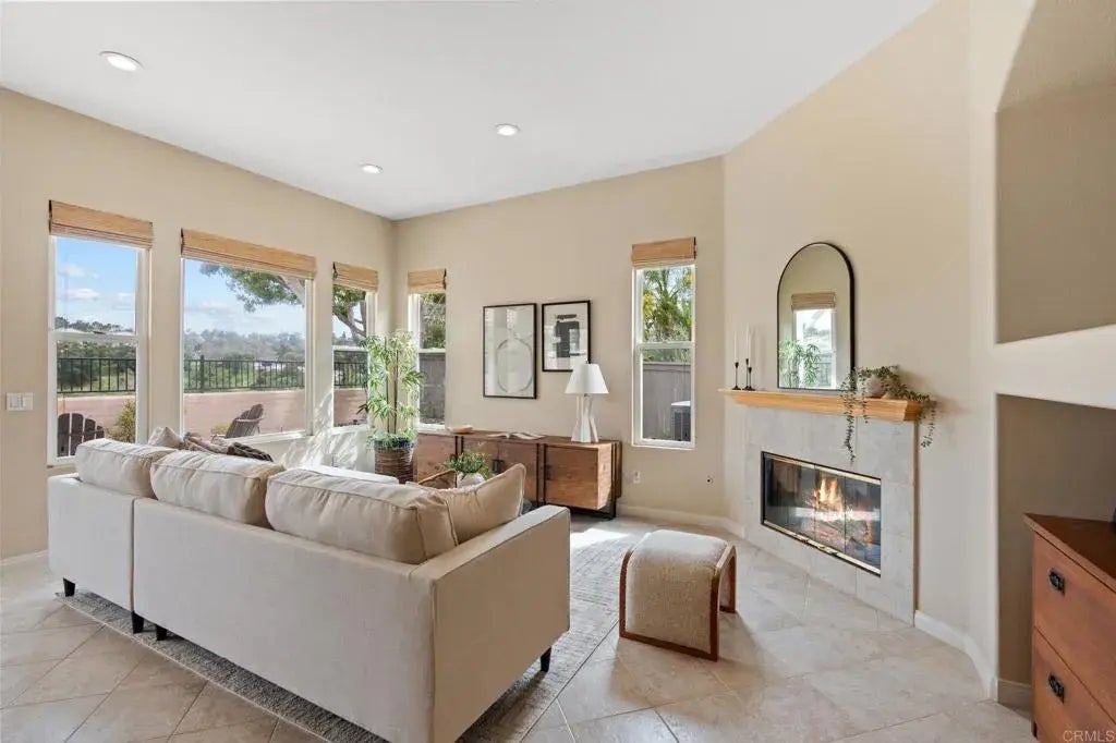 6182 Paseo Palero, Carlsbad