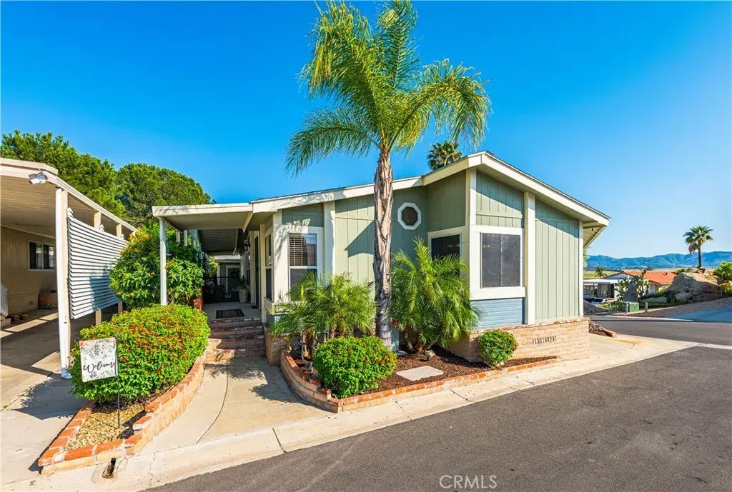 1536 S State St 180, Hemet