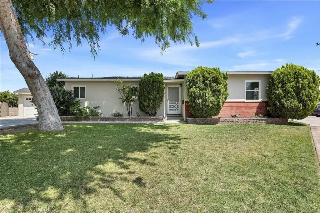 8811 Olney Street, Rosemead