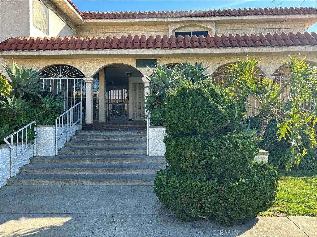 4370 W 141st Street 200, Hawthorne