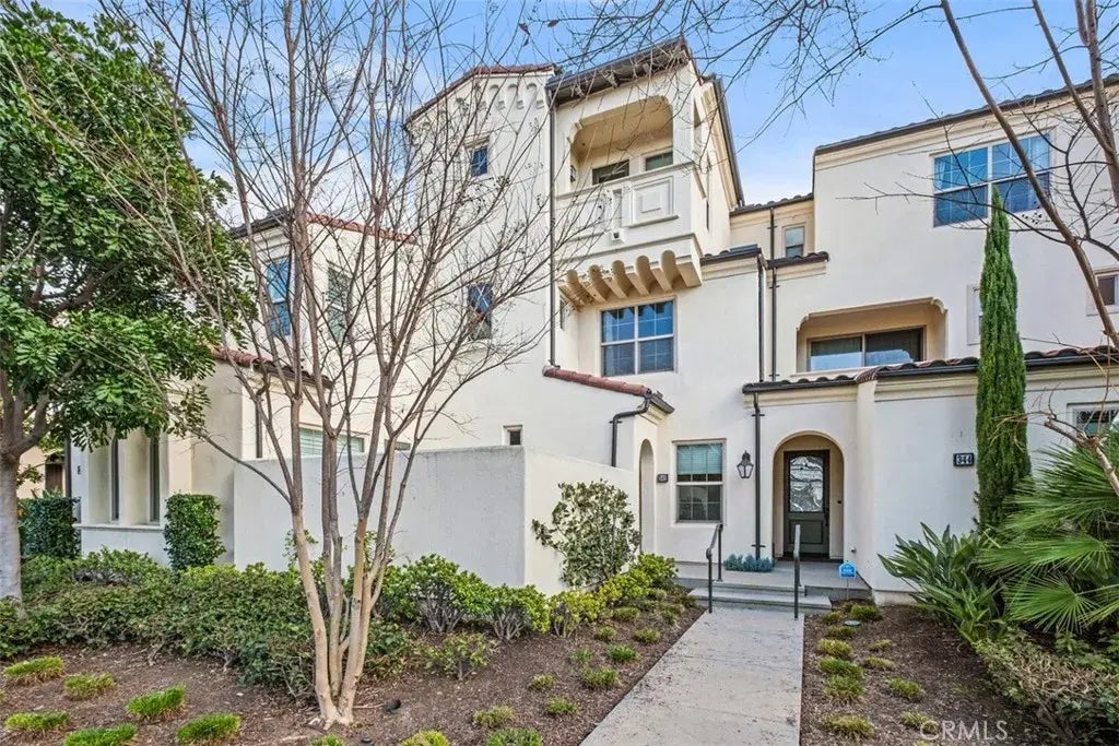 342 Floral View, Irvine