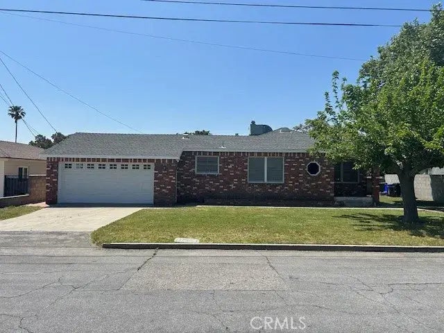18239 Bonnie Lane, Fontana