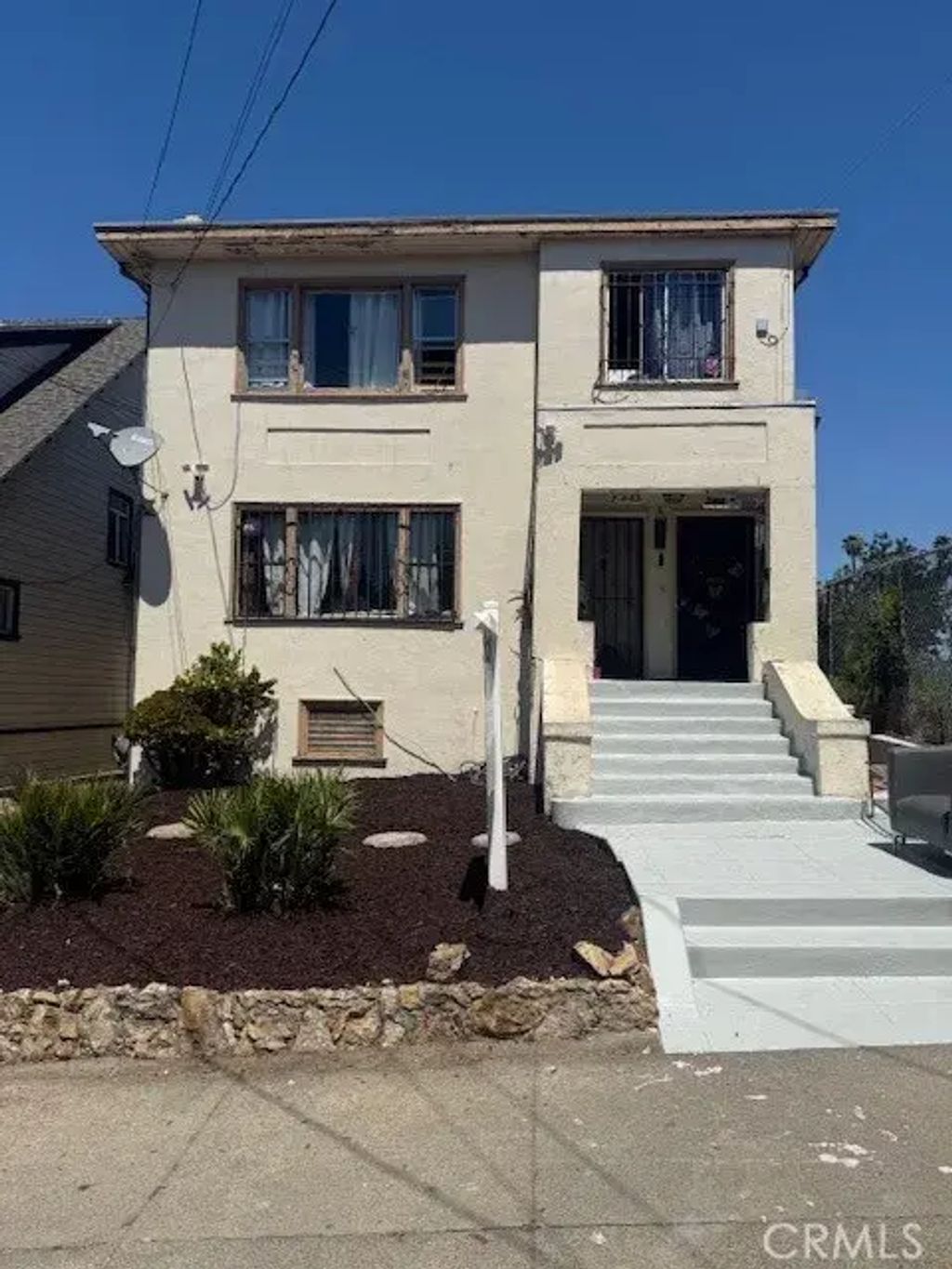 2445 10th Avenue, Oakland