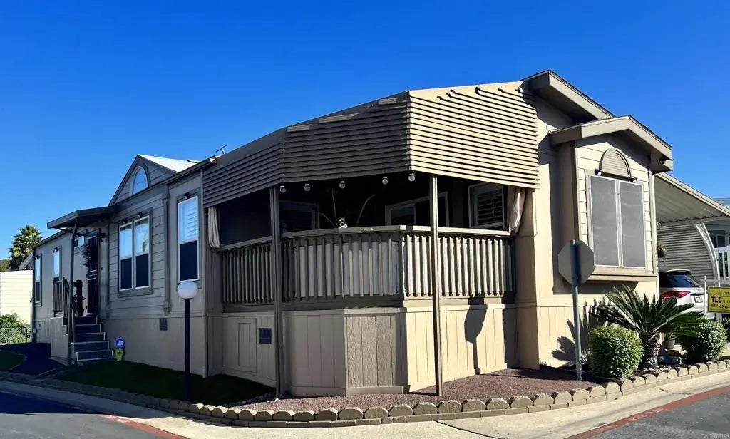 12833 Estrella Vista 289, Poway