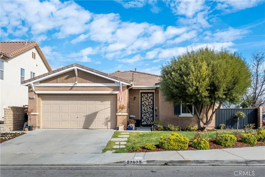 27975 Langley Place, Castaic