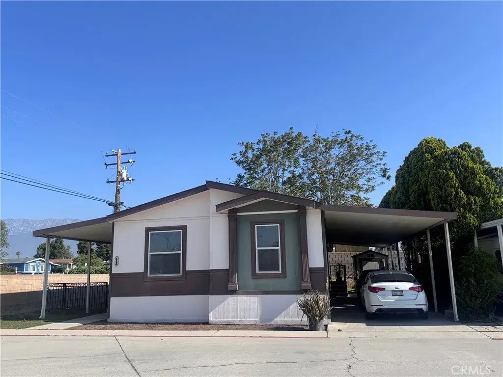 8297 Cottonwood 1, Fontana