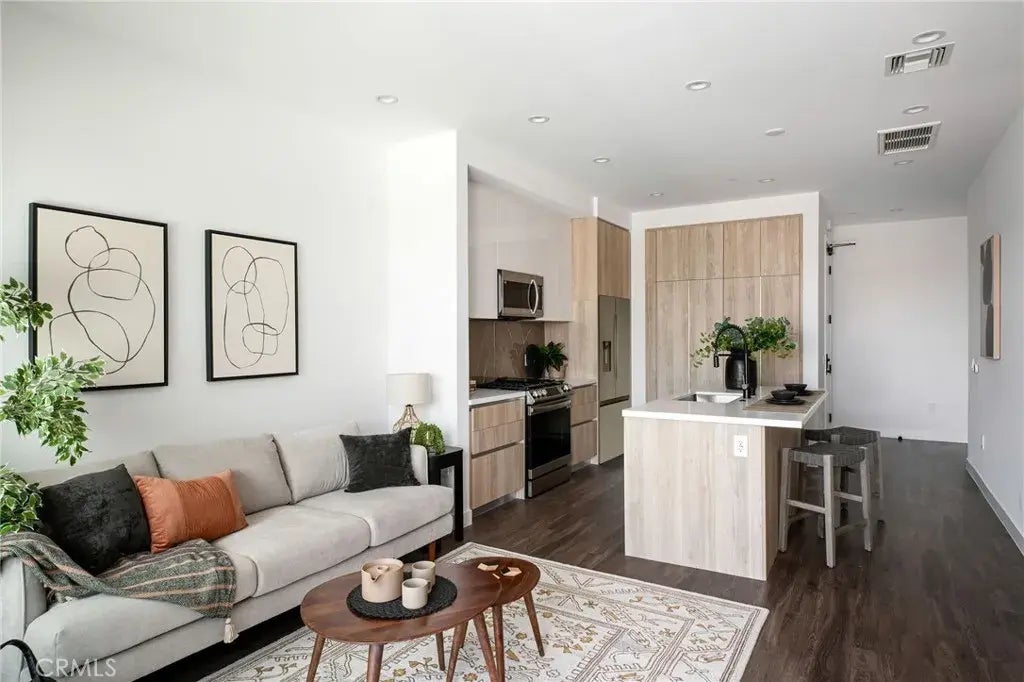 118 Astronaut Ellison S Onizuka Street 804, Los Angeles