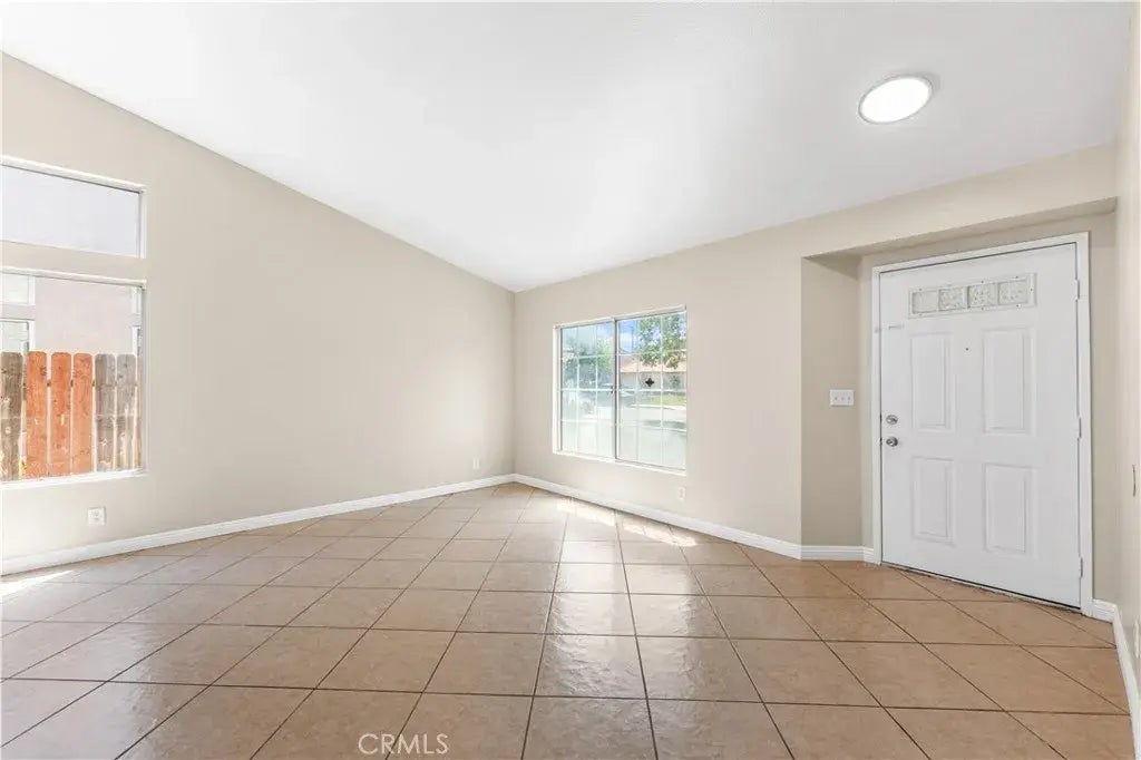 2113 Cypress Street, Lancaster