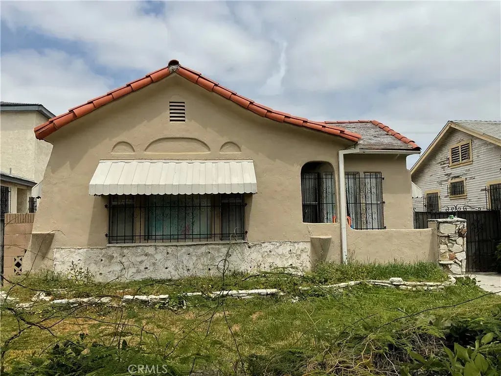 547 W 106th Street, Los Angeles