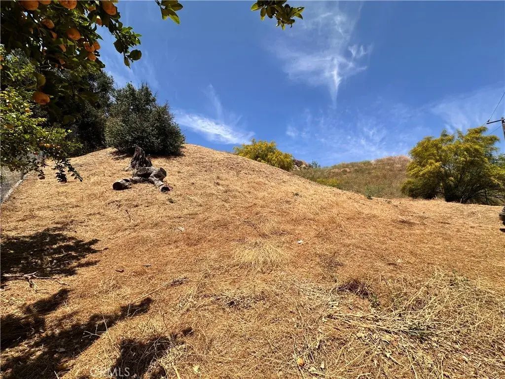 Val Verde, Val Verde