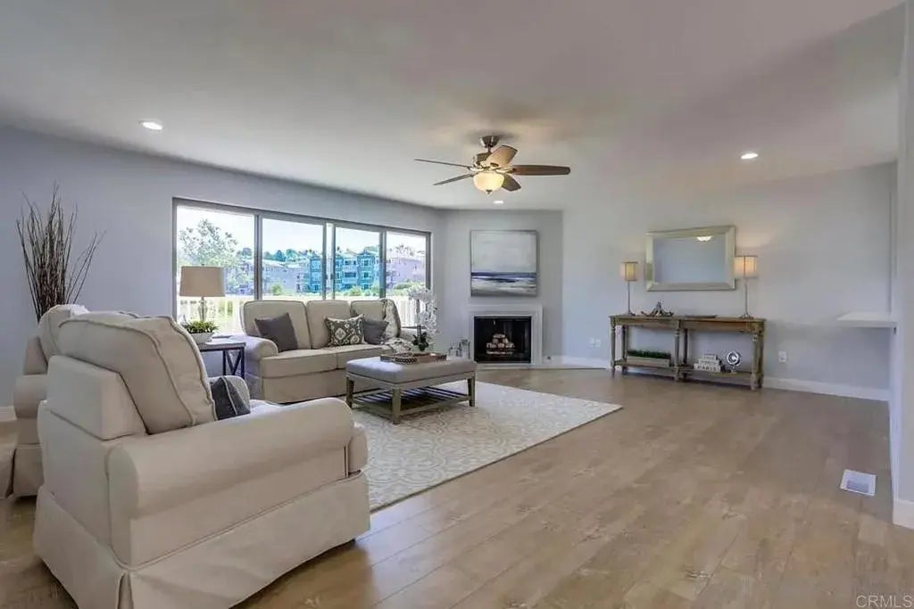 7520 Jerez Court E, Carlsbad