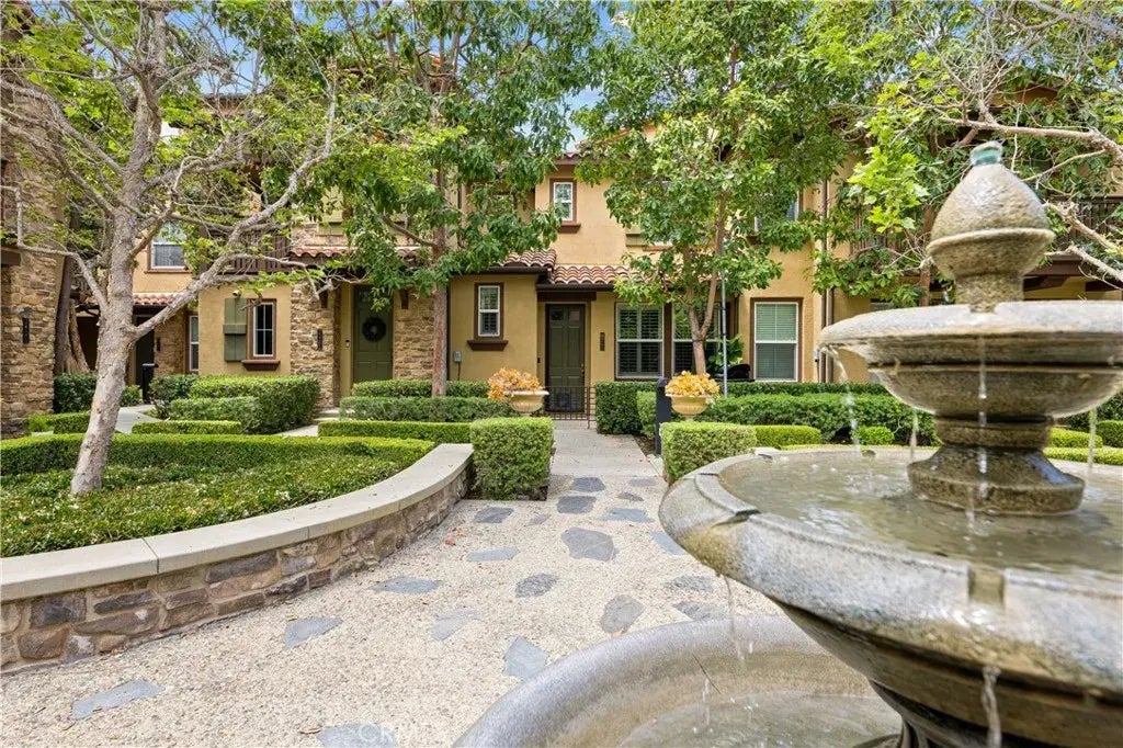 122 Coral Rose, Irvine