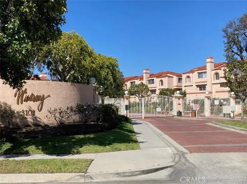 3101 Plaza Del Amo 32, Torrance