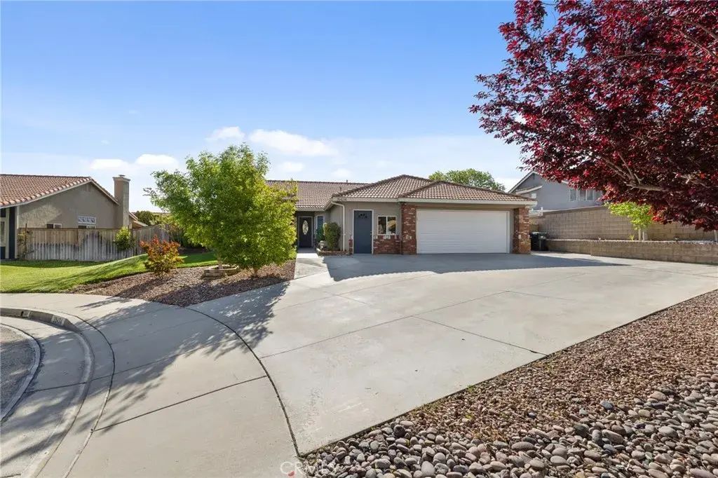 39434 Basalt Court, Palmdale