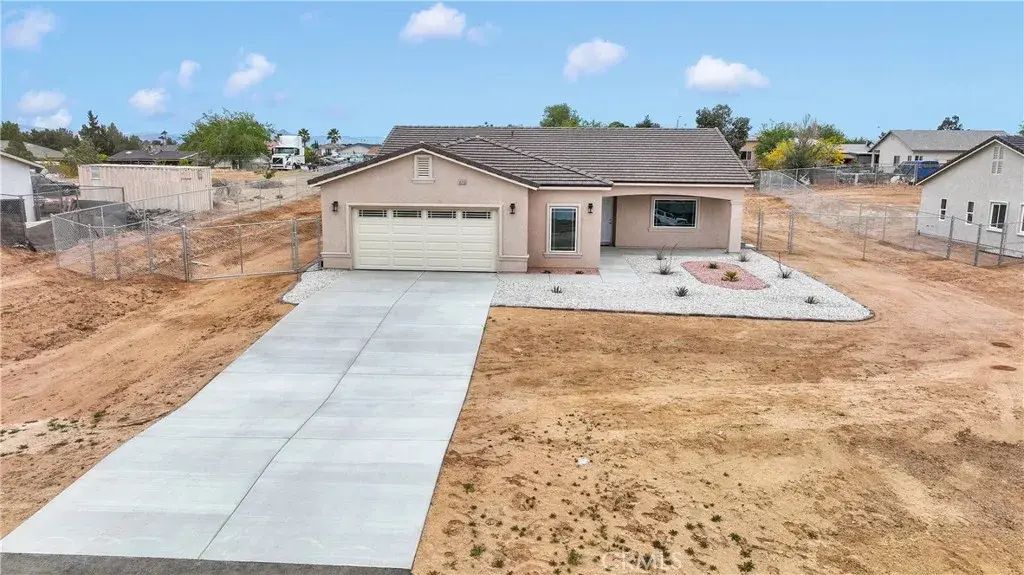 16319 Teton Street, Victorville