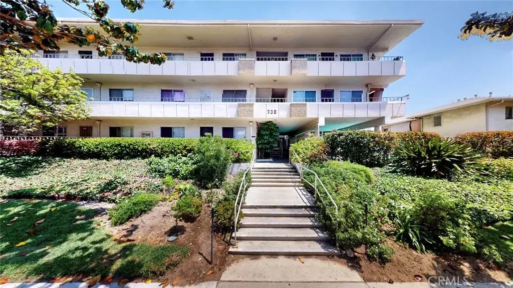 330 N Howard Street 212, Glendale