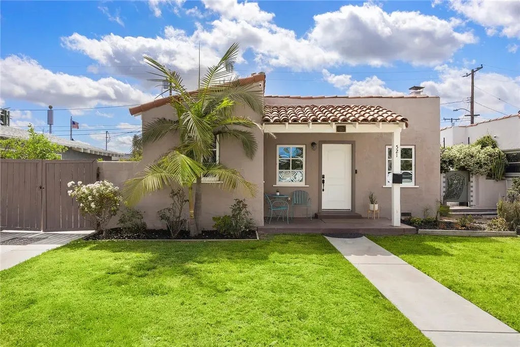 521 N Vine Street, Anaheim