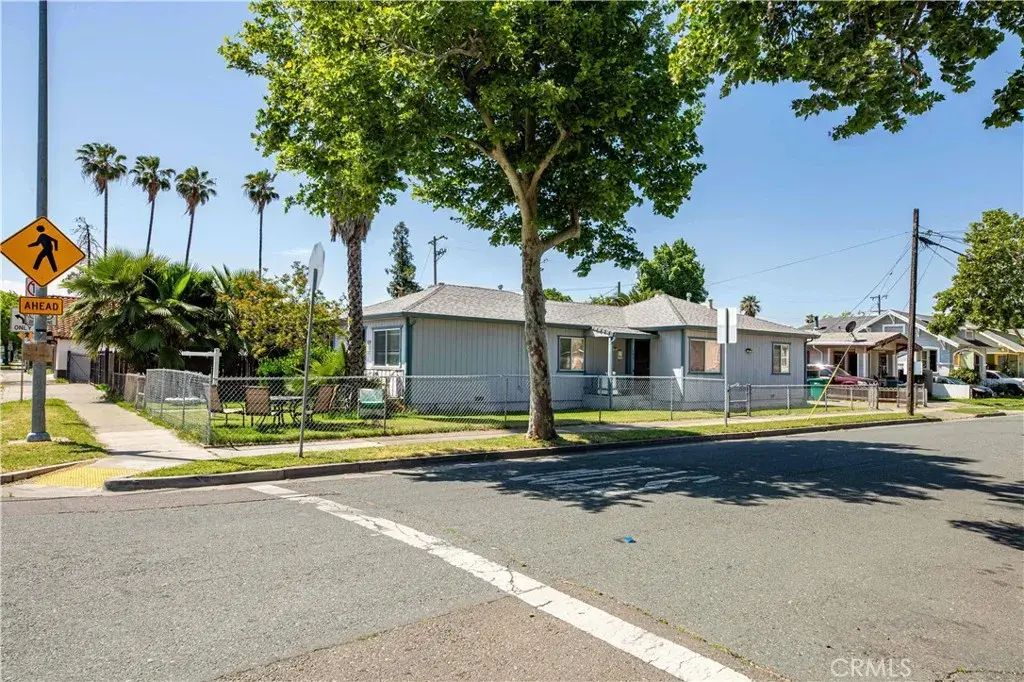 480 E Monterey Avenue, Stockton