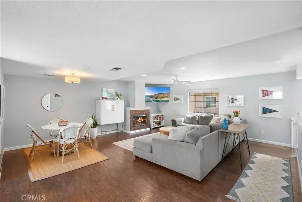 7659 Yorktown Avenue, Huntington Beach