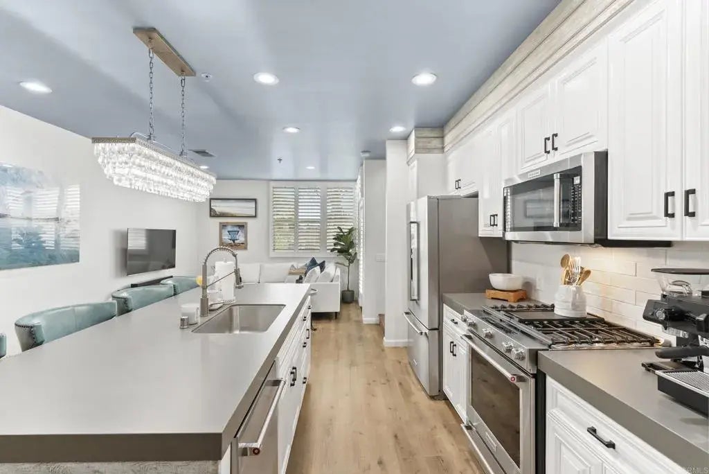 687 S Coast Hwy 101 216, Encinitas