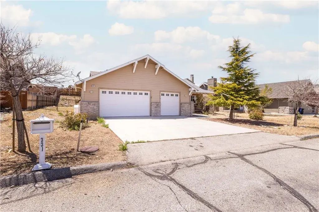 337 Pine Lane, Big Bear City