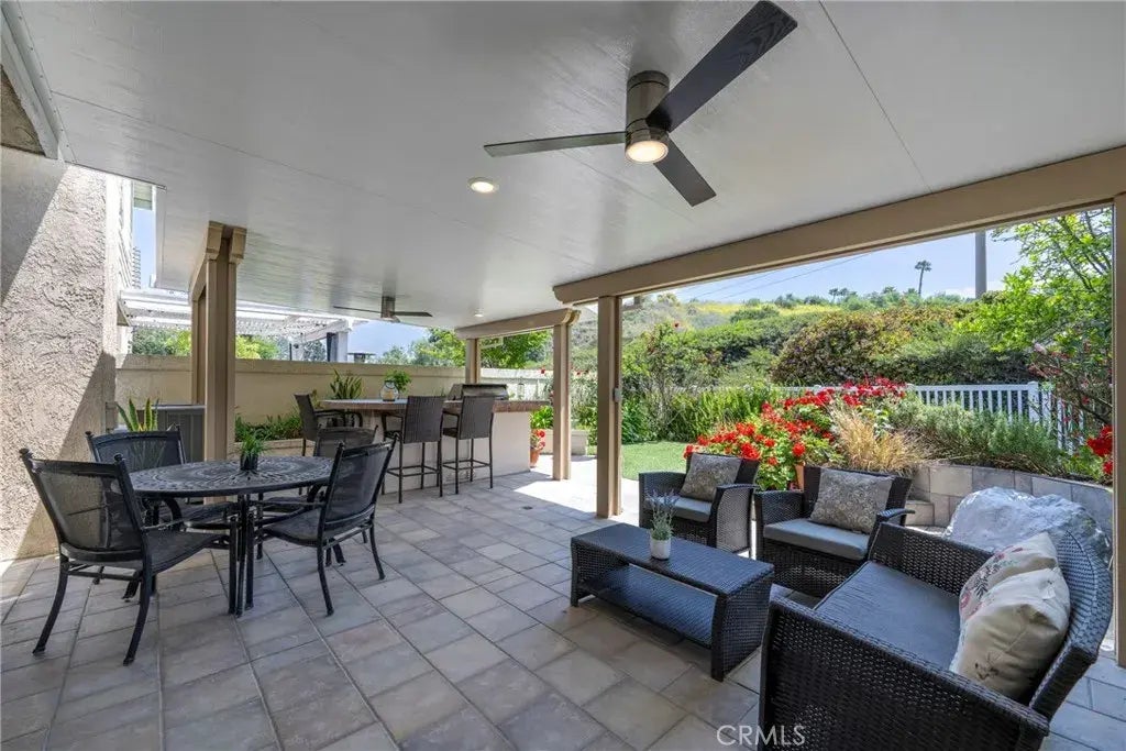 6060 East Summit Court, Anaheim Hills