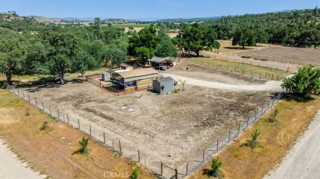 70075 Vineyard Canyon, San Miguel