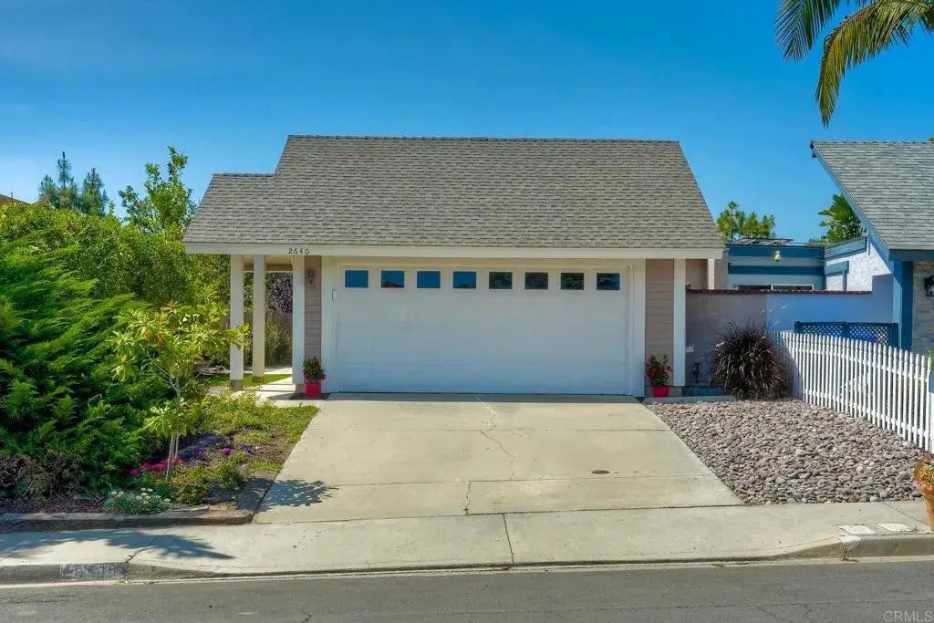 2640 Luciernaga St, Carlsbad