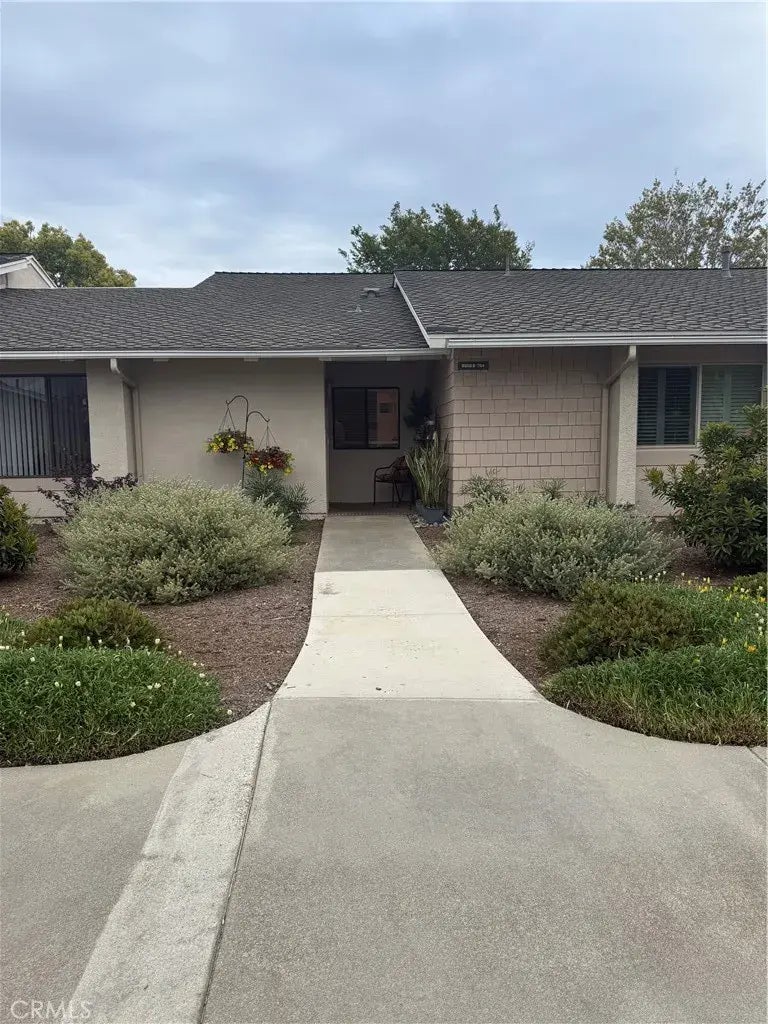 8566 Fallbrook Circle C704b, Huntington Beach