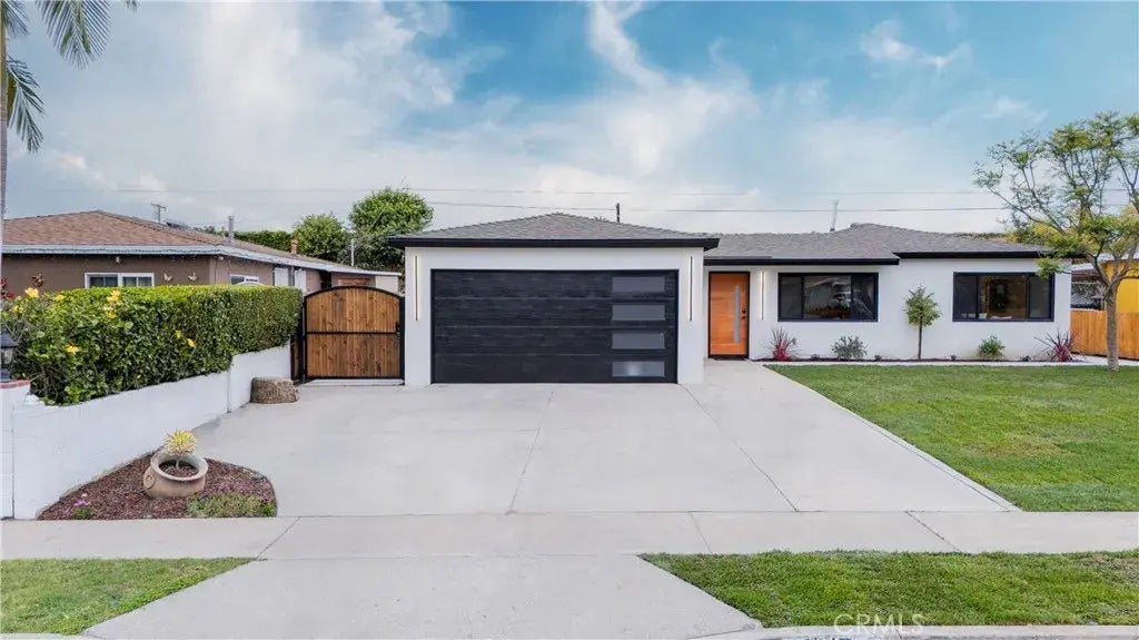 1327 W Chevy Chase Drive, Anaheim