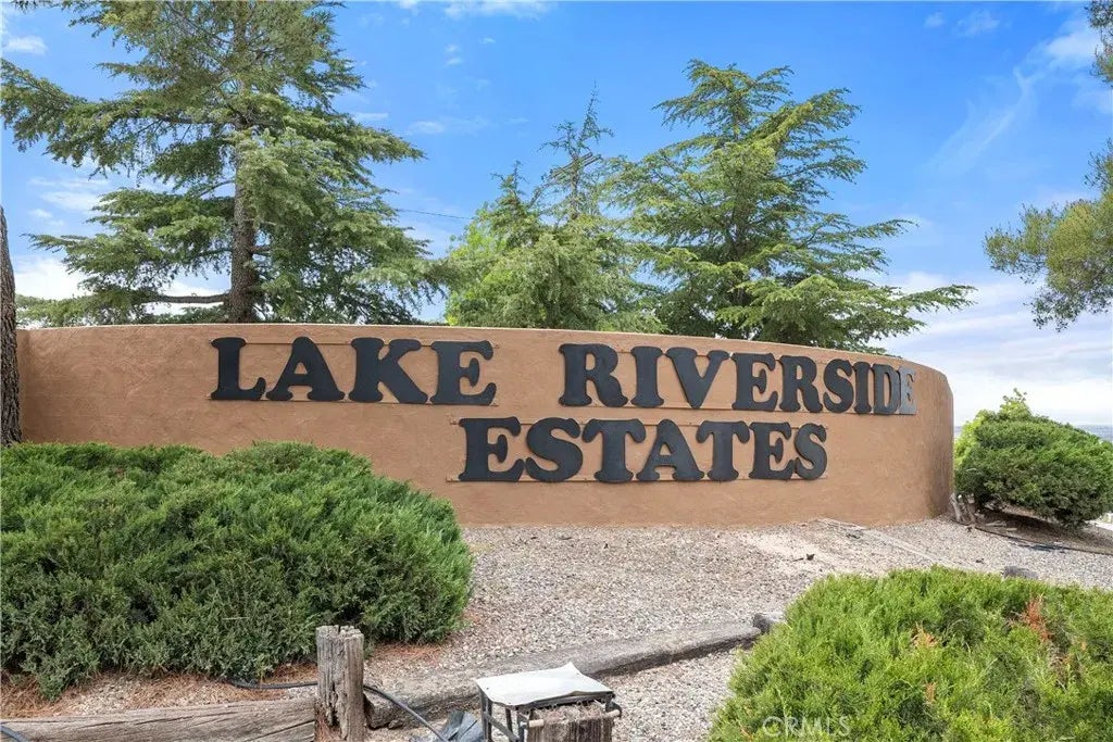 Sweepstakes Ln, Aguanga