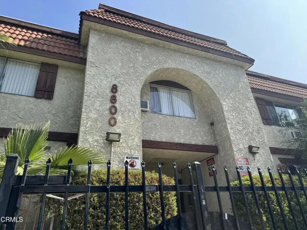 8800 Cedros Avenue 210, Panorama City