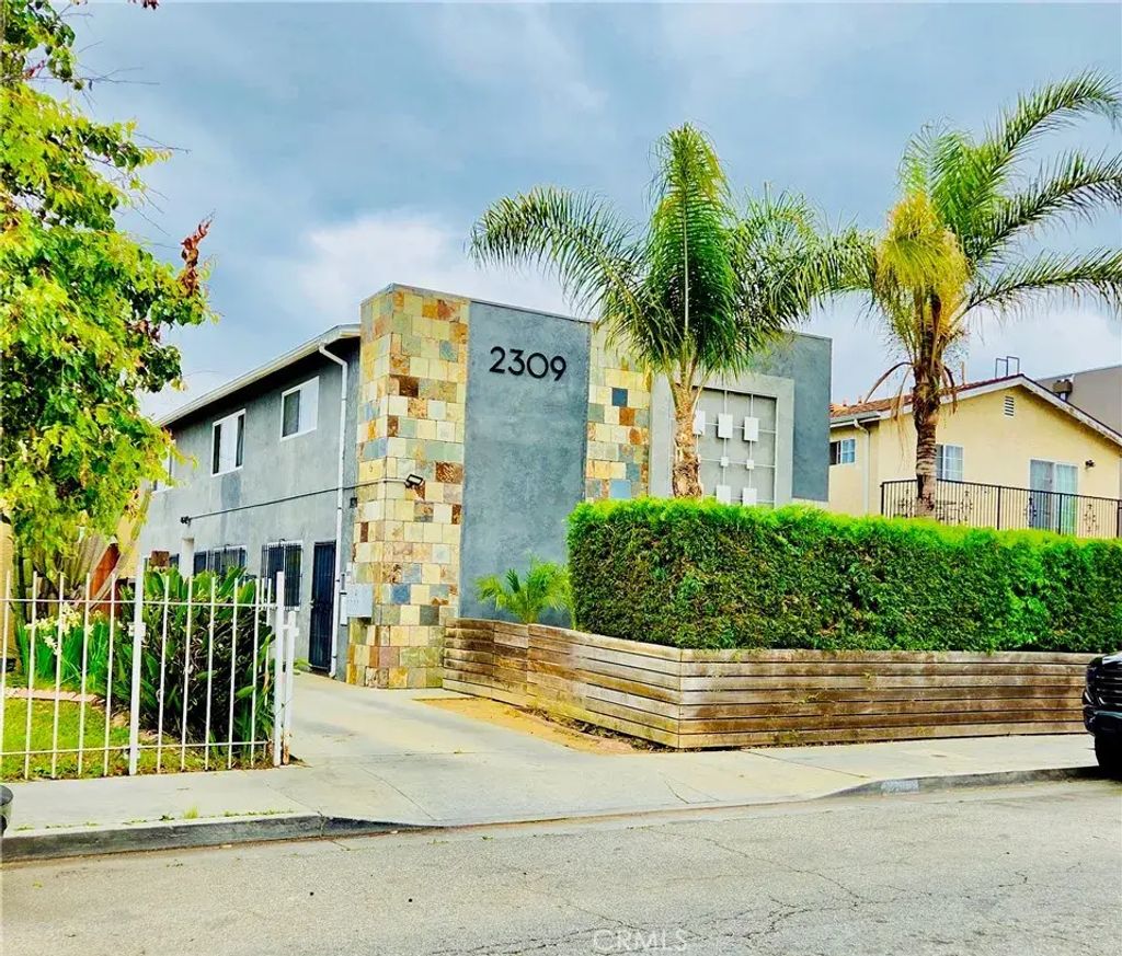 2309 Hauser Boulevard, Los Angeles