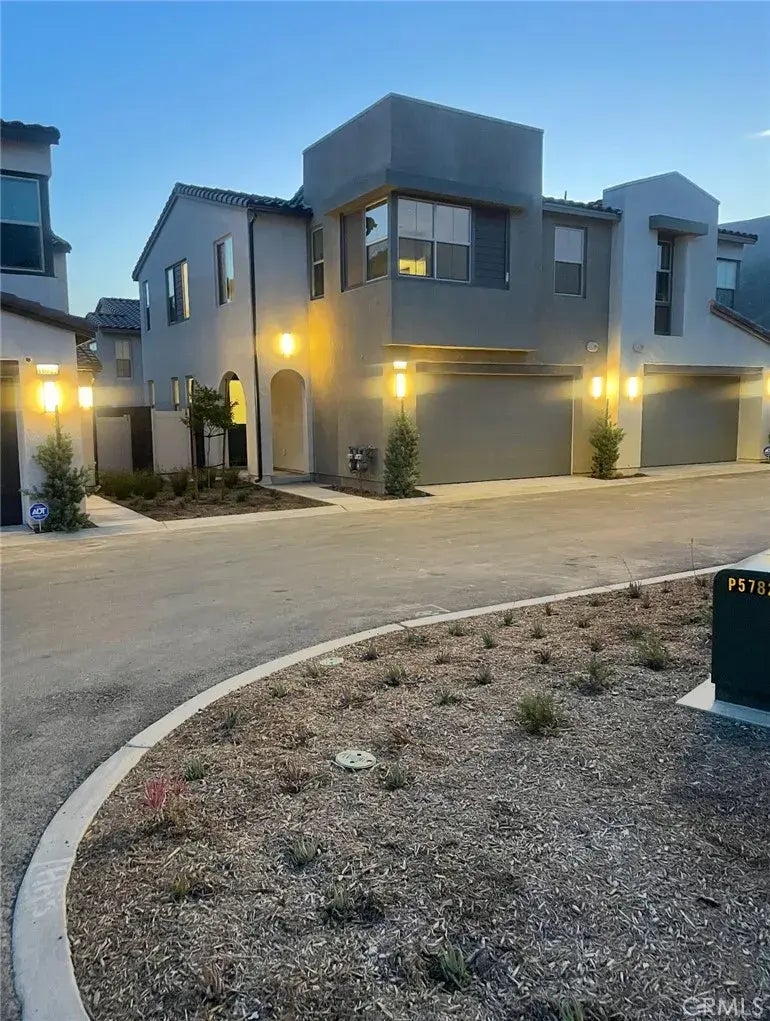 16020 Sunny Court, Fontana